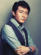 秦伯坤