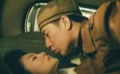 安以轩扮酷化身女版杰克逊 演“激情戏”害羞笑场