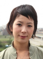 新井美穗