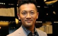 蘇有朋助陣“名捕”再演皇帝 自曝夜戲片場刷微博