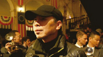 冯小刚“二十年磨一剑” 拍电影从来不敢走捷径