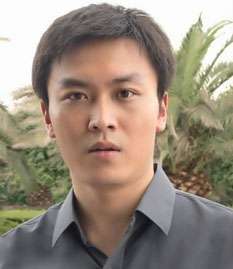 杨紫茳