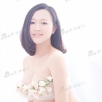 潘长江女儿潘阳唯美孕照曝光 皮肤白皙上围爆棚