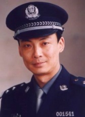 杨猛