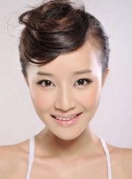 蓝盈莹