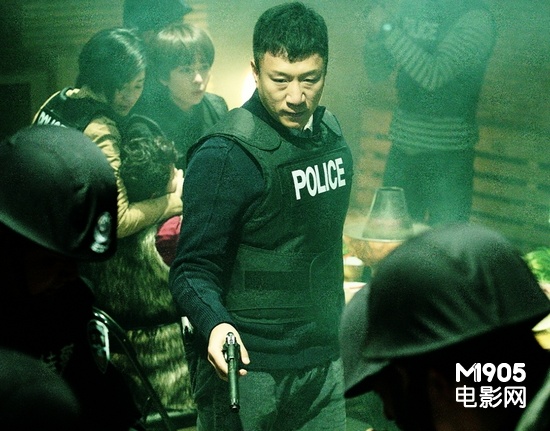 《毒战》古天乐"终极对决" 孙红雷持枪霸气