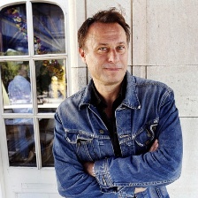 邁克爾·恩奎斯特