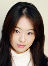 茱莉亚·灵