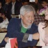 劉愷威戴復(fù)古眼鏡亮相晚宴 伊能靜秀乳溝露內(nèi)衣