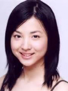 小出早织