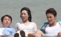 《如果不能好好愛》劇照 三主演死海玩“浮尸”
