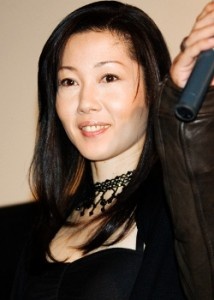 安藤麻吹