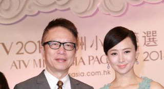 翁虹透視裝力撐亞姐選舉 自曝女兒是美人胚子