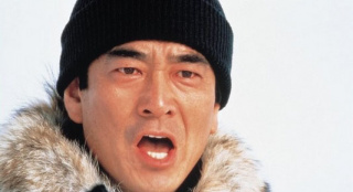 高倉(cāng)健《南極物語(yǔ)》公映30周年 高清藍(lán)光碟問(wèn)世