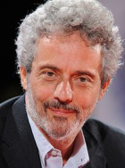 尼古拉·皮奥瓦尼