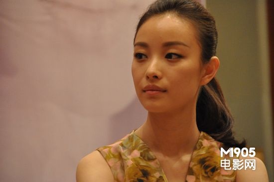 由新锐女导演竹卿执导,刘烨,倪妮联手主演的影片《杀戒》在备受