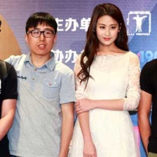 《愛，很美》氣質(zhì)小清新 穎兒稱郭品超曾是偶像