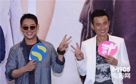 文章称李连杰是信仰领路人 承认子凭父贵_华