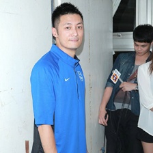 余文乐称与旧爱吴雨霏和平分手 宣布一年情玩完