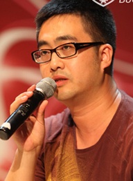 闻震