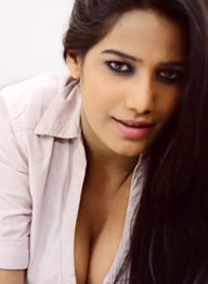 普纳姆·潘妮_Poonam Pandey