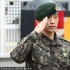 Rain10日正式退役 問候粉絲帥氣行軍禮濕眼眶