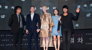 《雪國(guó)列車》8月1日韓國(guó)公映 輕松雄踞票房榜首