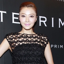 熊黛林身穿黑色镂空短裙秀美腿 言语讽刺郭富城