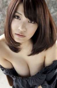 岸明日香