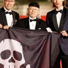 荒牧伸志撐《船長(zhǎng)哈洛克》首映 三浦春馬帥氣亮相