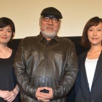 日本影片《与朋友一起走》上映 导演绪方明出席