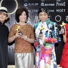 蔡康永獨挑大梁主持金馬壓力大 黃子佼造型復古