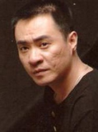 著名影视演员,生于河南,父亲是著名的豫剧演员修正宇