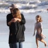 杰西卡·阿尔芭全家海滩度假 携老公女儿享天伦