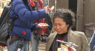 郭虹“觸電”《無人區(qū)》 笑聲驚悚“被虐”快樂