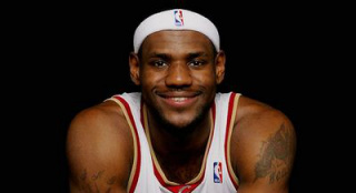 NBA巨星詹姆斯進軍大銀幕 與凱文·哈特飾兄弟