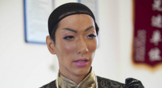 《爸爸》變身大咖秀 張亮女裝驚艷造型閃瞎眼