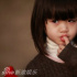 鐘麗緹女兒首曝光 吃手照片萌化網(wǎng)友賽過王詩齡