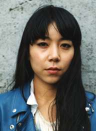 安藤桃子