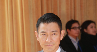 邵逸夫追思會(huì)：劉德華、廖碧兒、鐘鎮(zhèn)濤等現(xiàn)身