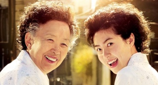 韩国票房：《奇怪的她》登顶 反超《冰雪奇缘》