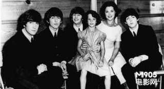 “討厭鬼”樂隊(duì)主唱懷念鄧波兒 曾與其女兒約會(huì)