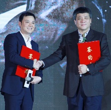 《英雄之战》悼念午马 何润东曝裸拥陆毅半个月