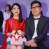 李湘烈焰红唇携夫亮相时装周 中外超模拼蛮腰