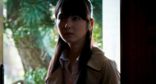 佐佐木希主演《咒怨》續(xù)集 美女教師扮相首曝光