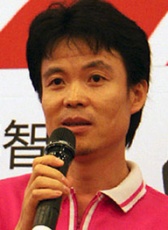 雷载兴