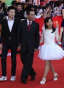 体坛：最近两家中超球队与瓦科接触，但尚未谈妥薪资条件