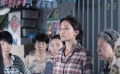 《窃听风云3》周迅拿铁锨斗恶霸 吴彦祖英雄救美