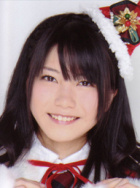 橫山由依