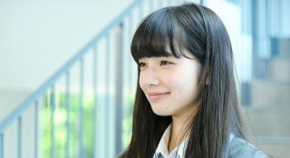 真人版《食夢者》敲定女主角 小松菜奈獨挑大梁